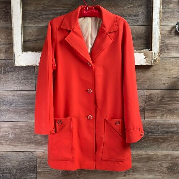Outerbanks Vintage 60’s Red Coat Jacket, Rain Repellant and Stain Resistant,Sz M - Picture 1 of 14